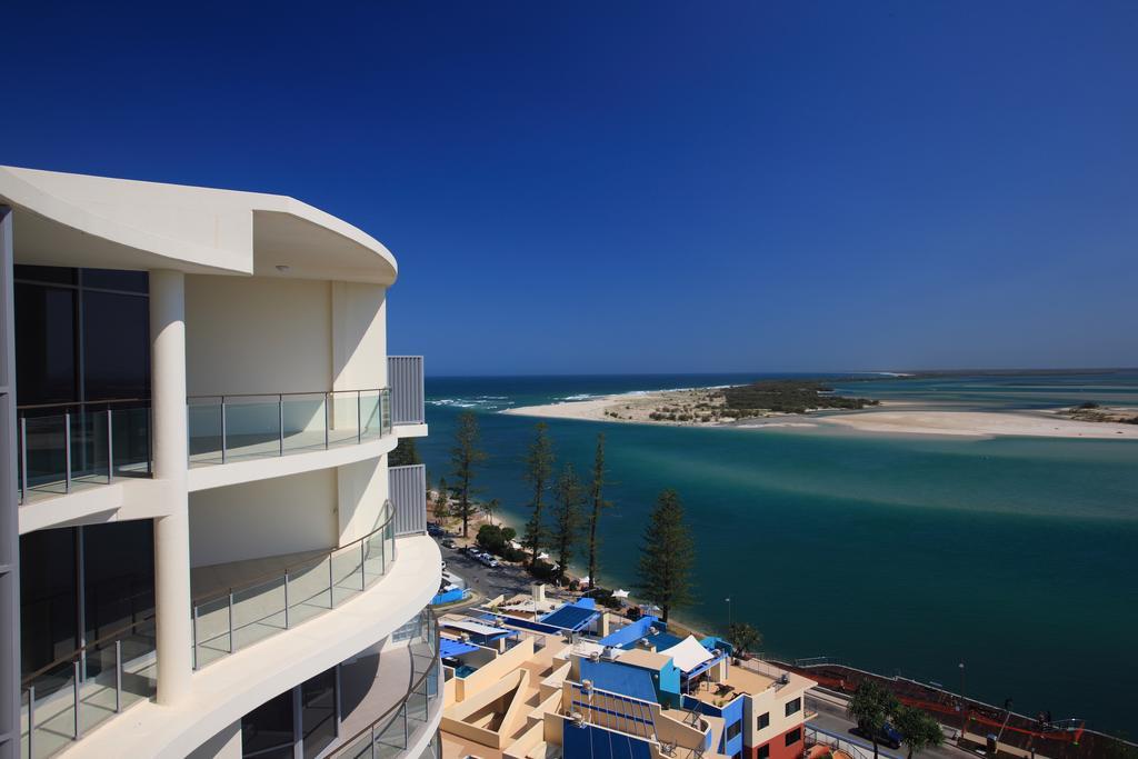 Monaco Caloundra Aparthotel Екстериор снимка