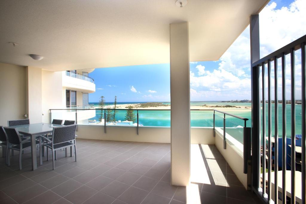 Monaco Caloundra Aparthotel Стая снимка