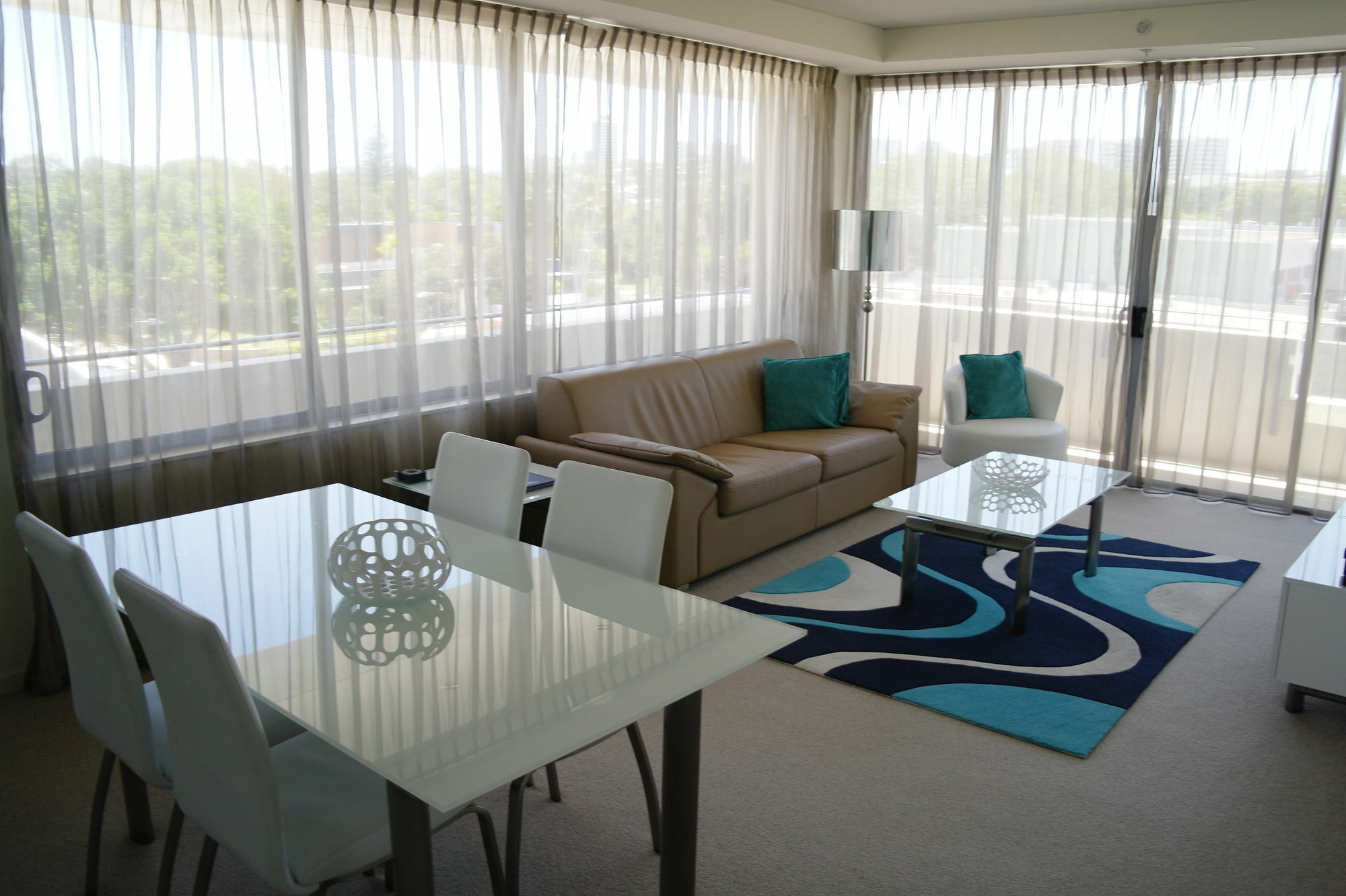 Monaco Caloundra Aparthotel Екстериор снимка