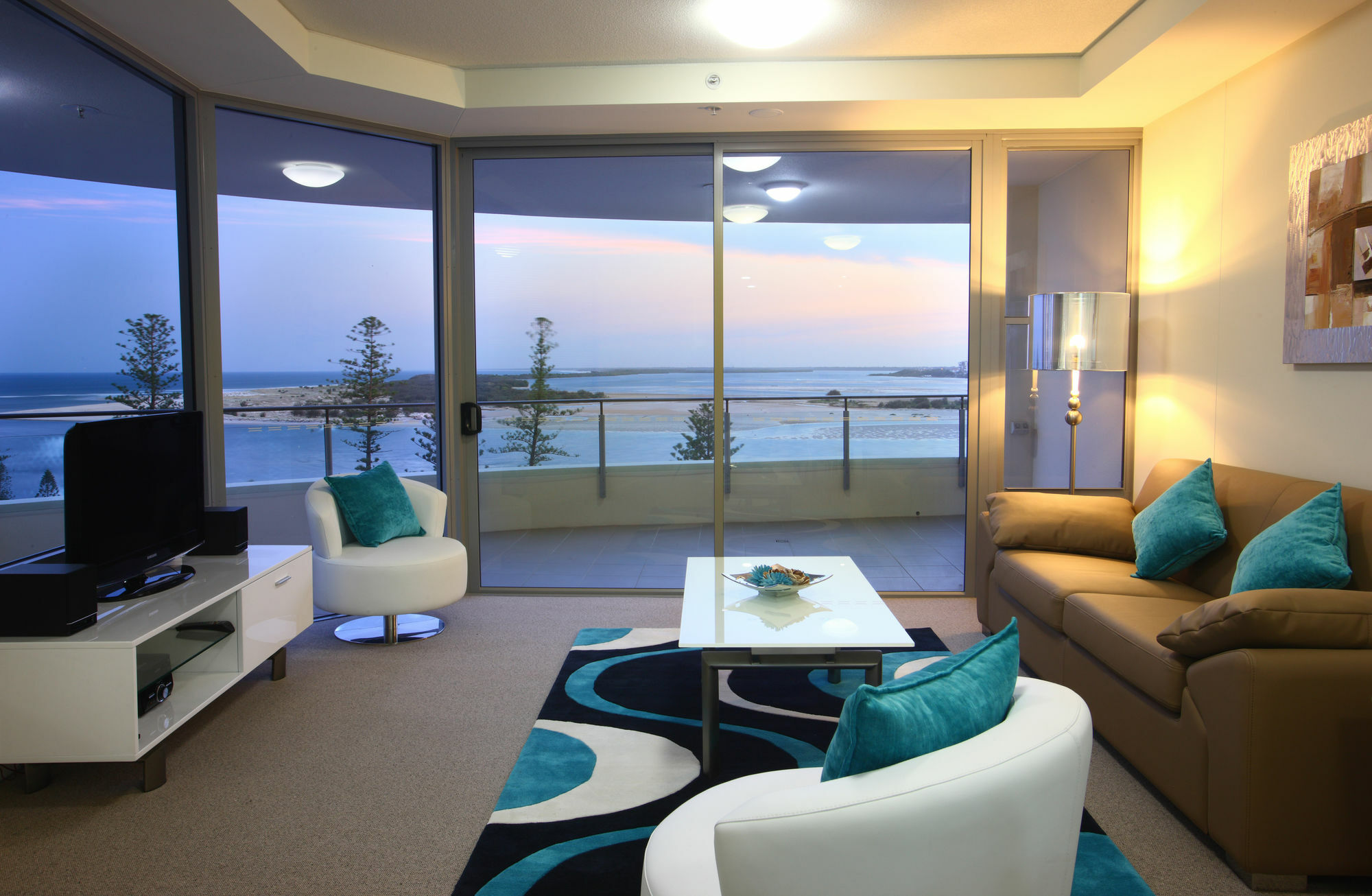 Monaco Caloundra Aparthotel Екстериор снимка