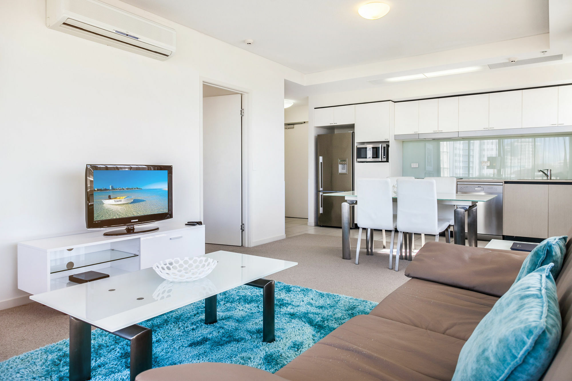 Monaco Caloundra Aparthotel Екстериор снимка