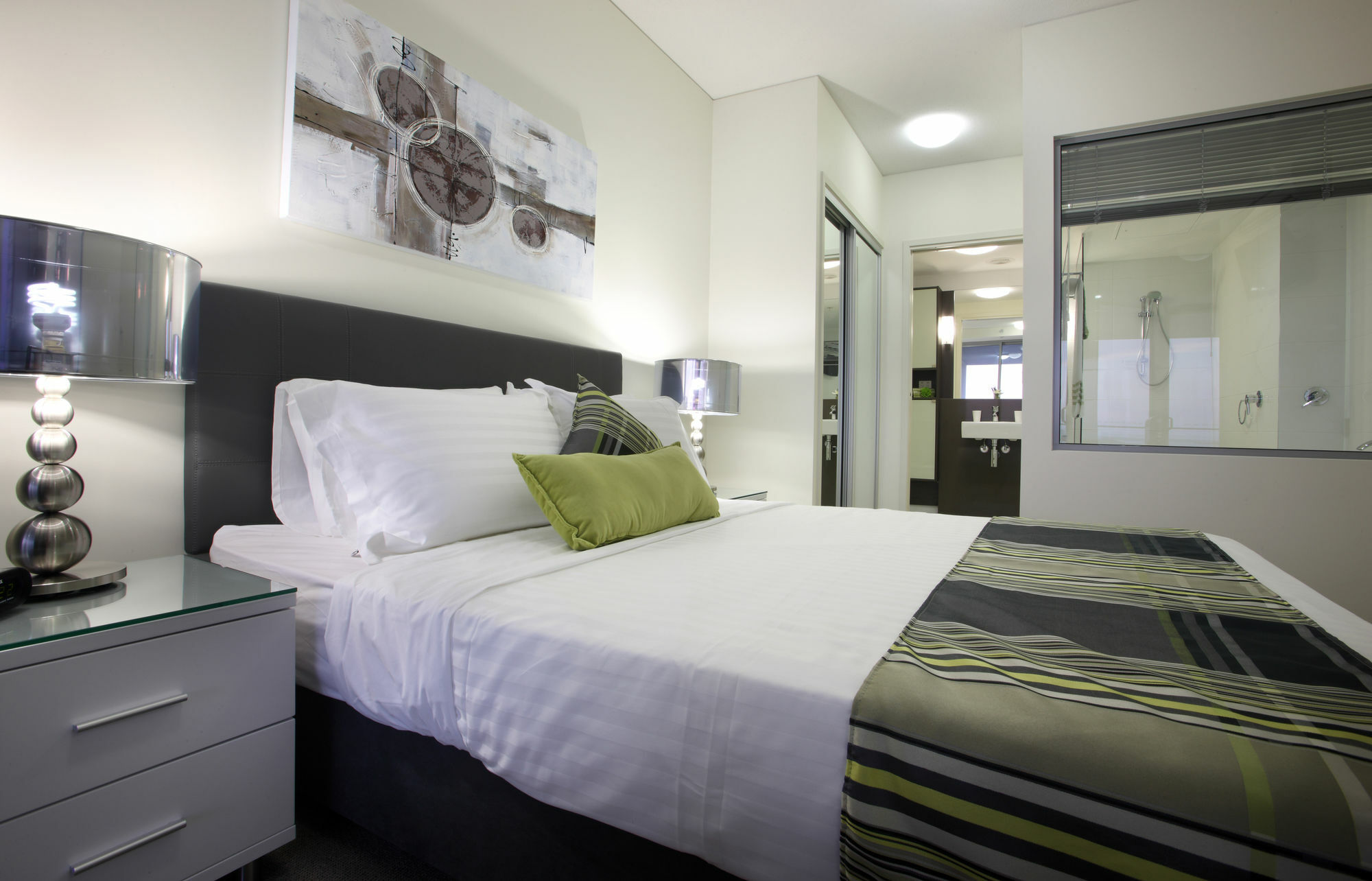 Monaco Caloundra Aparthotel Екстериор снимка